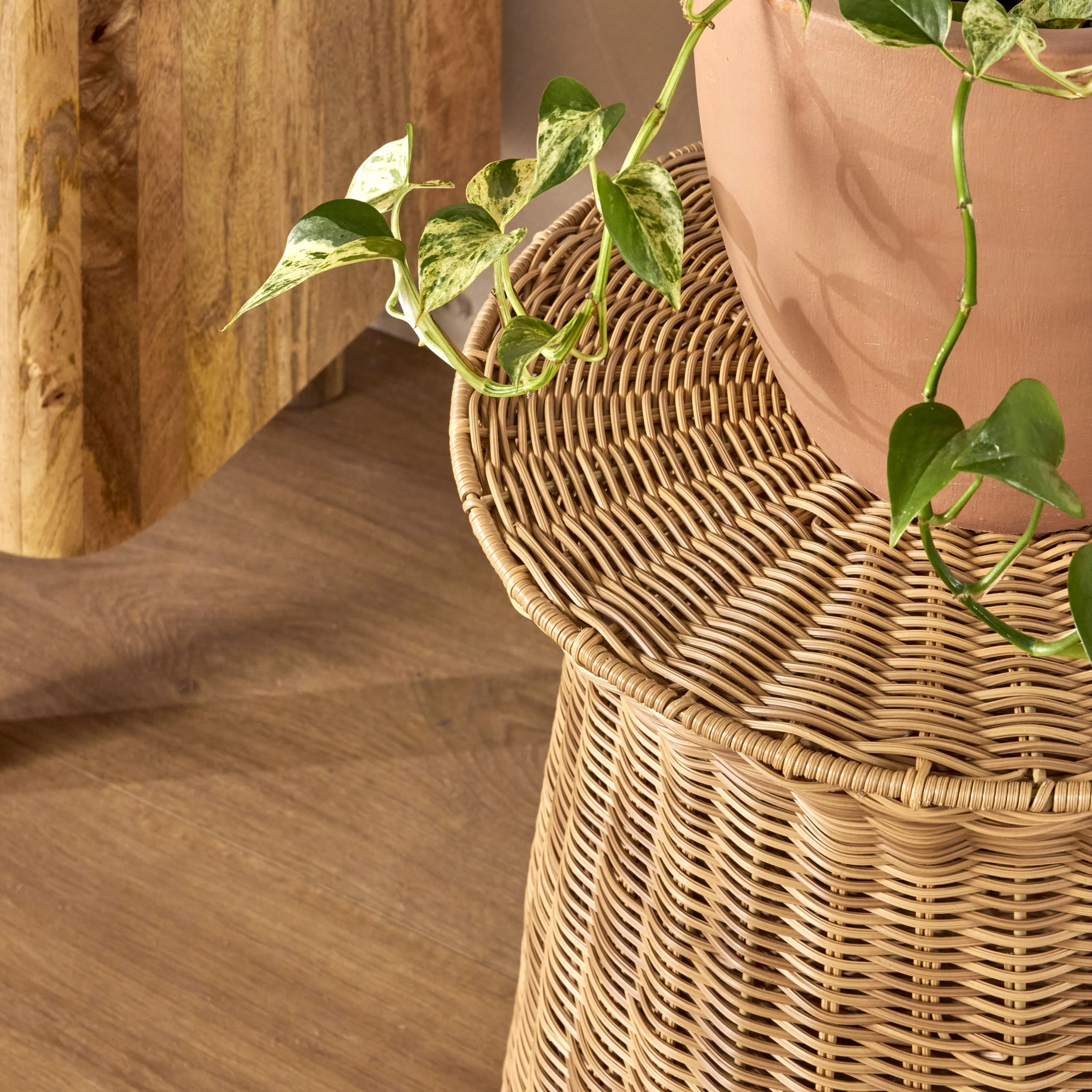 1054-alva-woven-side-table-natural-5.webp Alva Woven Side Table Natural