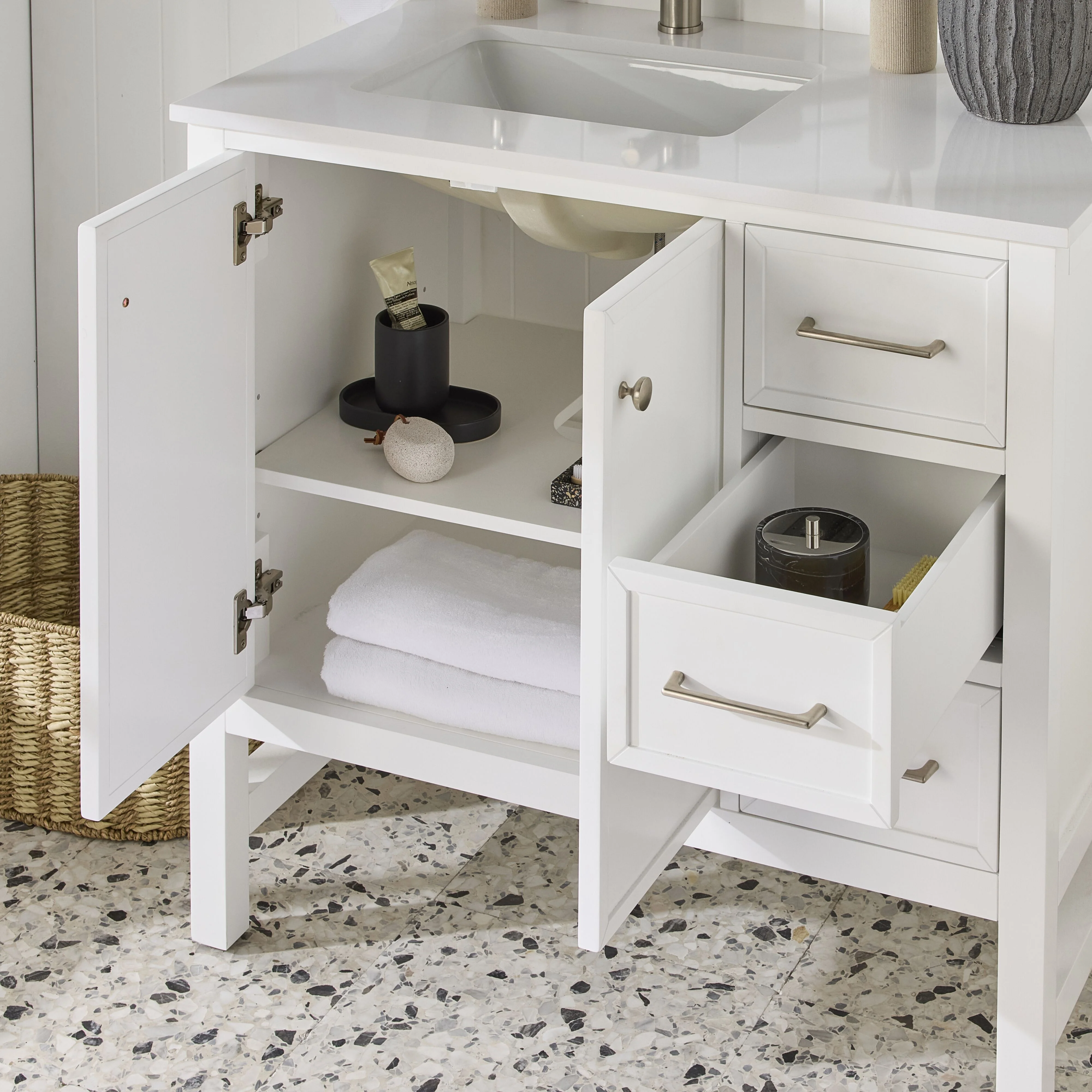 1580-liam-single-vanity-white-940mm-12.webp Liam Single Vanity White 940mm