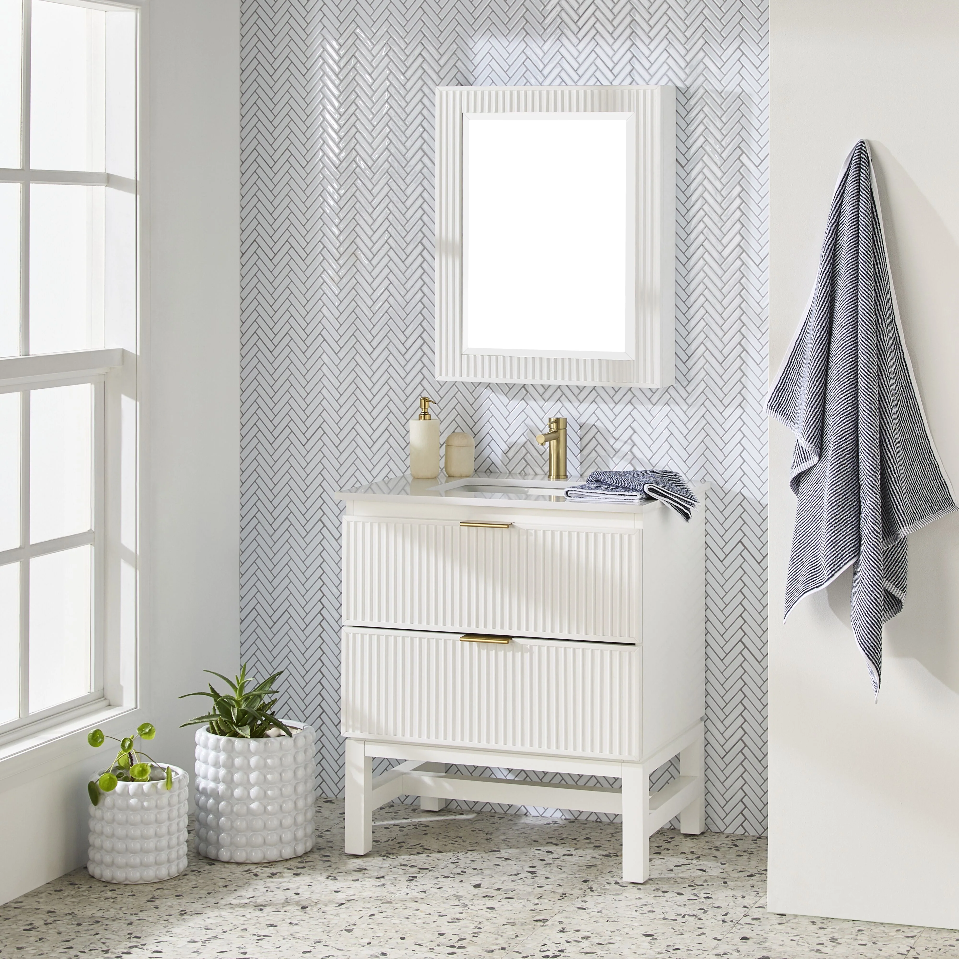 1602-lennox-single-vanity-white-790mm-10.webp Lennox Single Vanity White 790mm