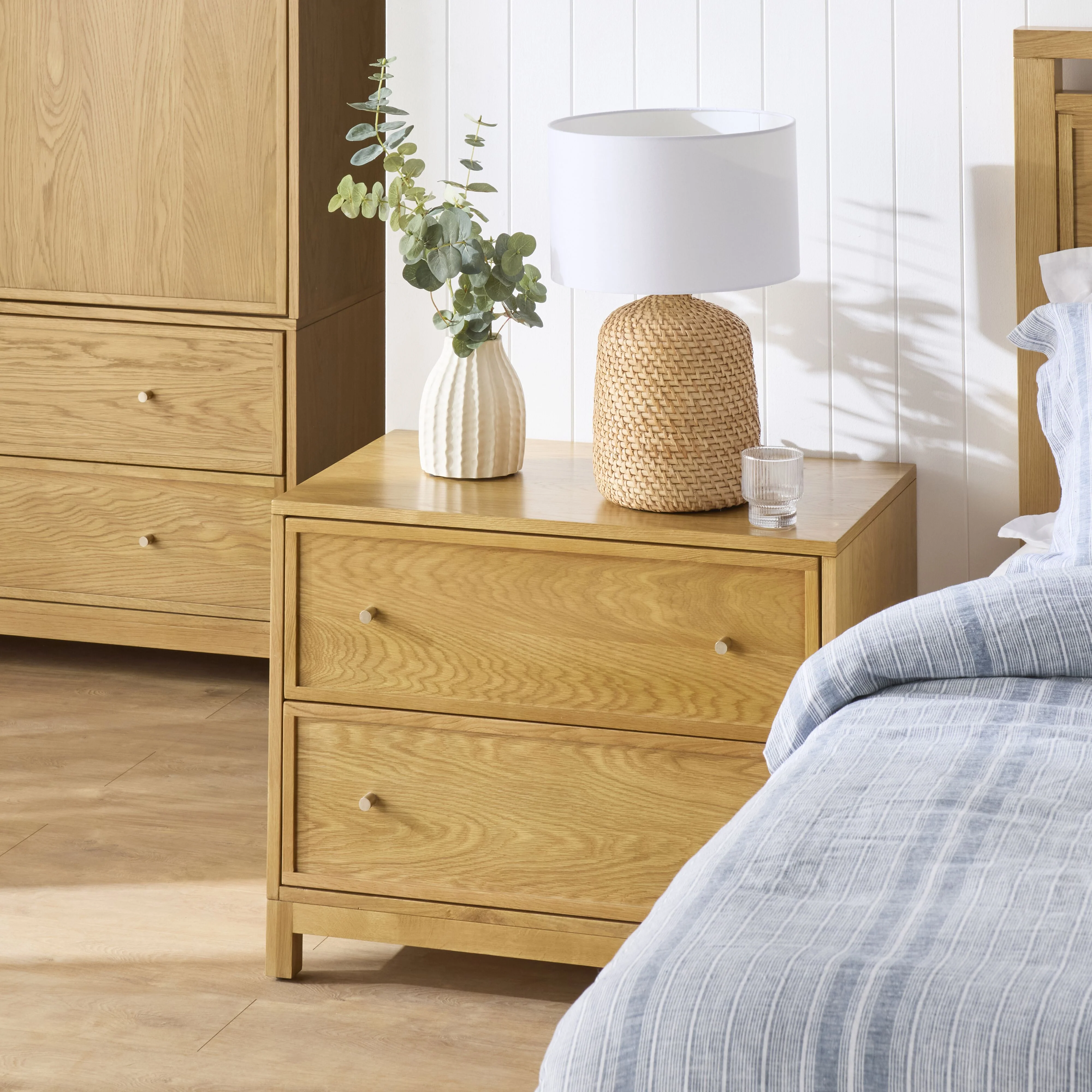 1774-avalon-large-2-drawer-bedside-light-oak-9.webp Avalon Large 2 Drawer Bedside Light Oak