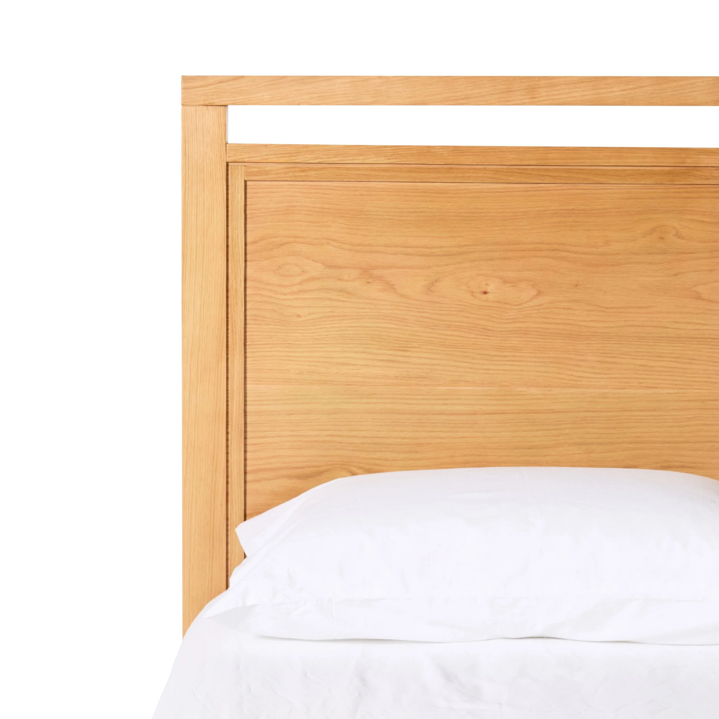 1789-avalon-king-bed-light-oak-7.webp Avalon King Bed Light Oak