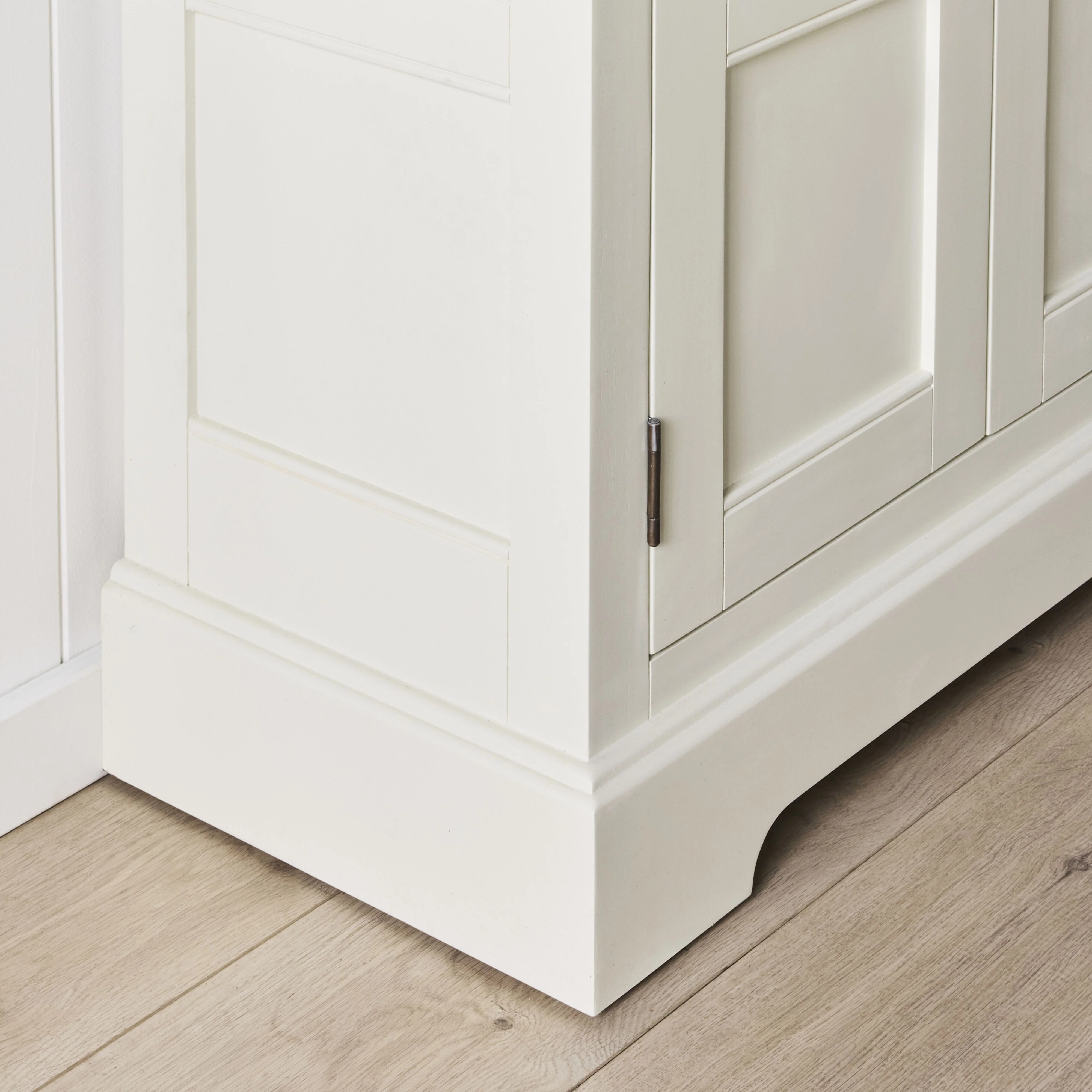 2002-clover-narrow-2-door-display-cabinet-193-x-85cm-12.webp Clover Narrow 2 Door Display Cabinet 193 x 85cm
