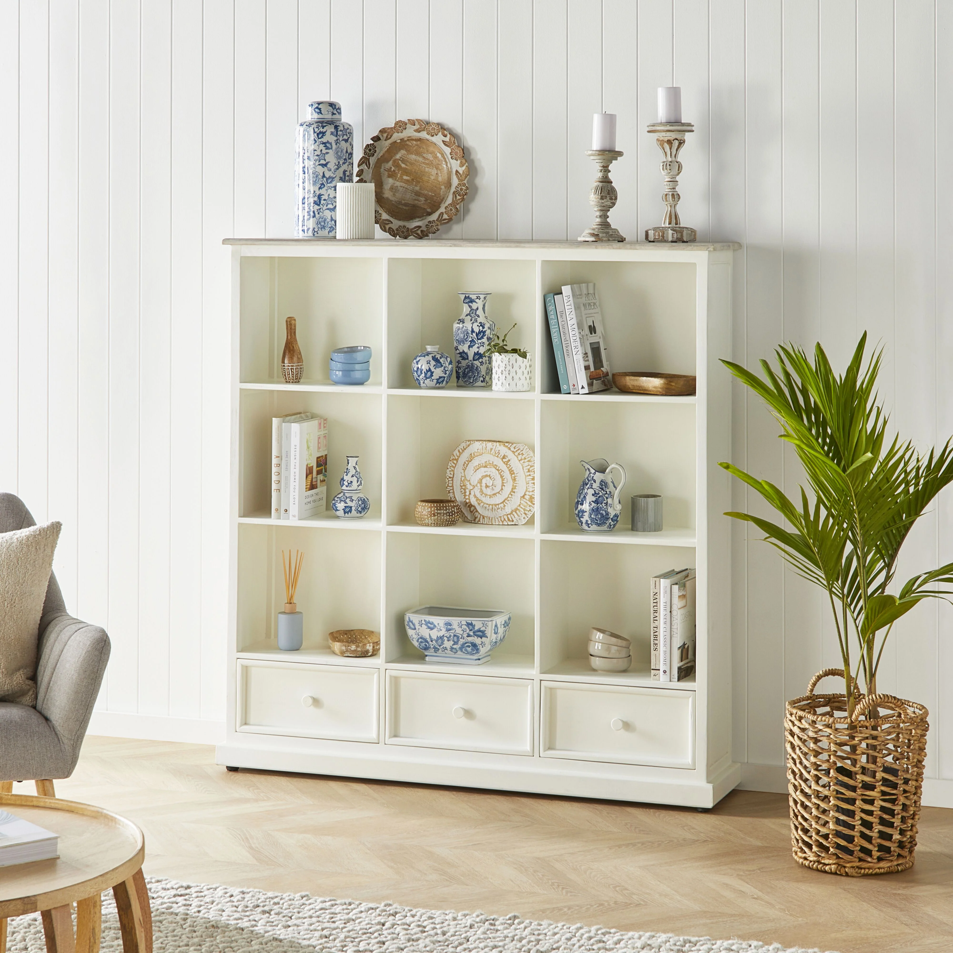 2033-maldon-3-drawer-bookcase-8.webp Maldon 3 Drawer Bookcase