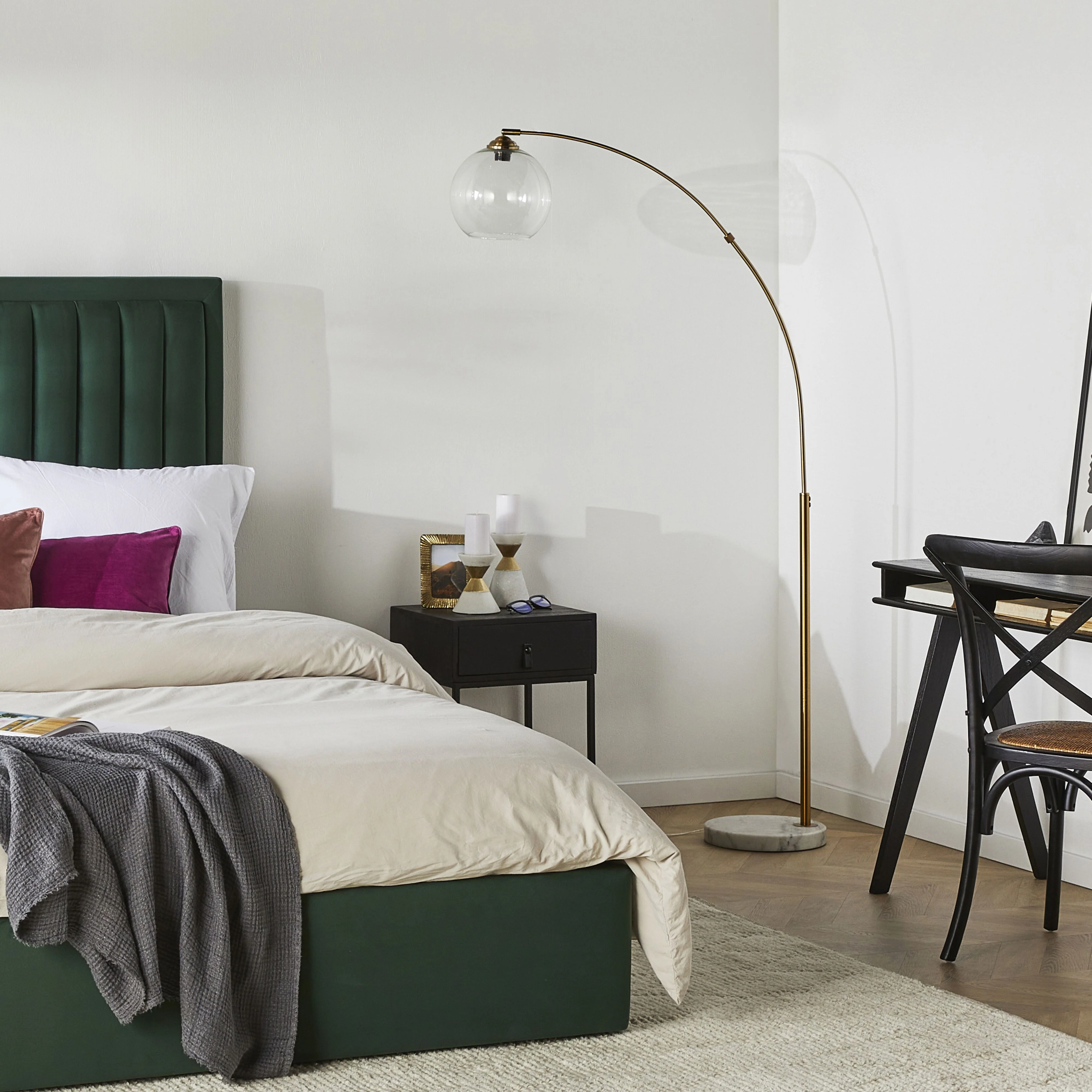 2098-azzedine-gold-metal-floor-lamp-166cm-9.webp Azzedine Gold Metal Floor Lamp 166cm