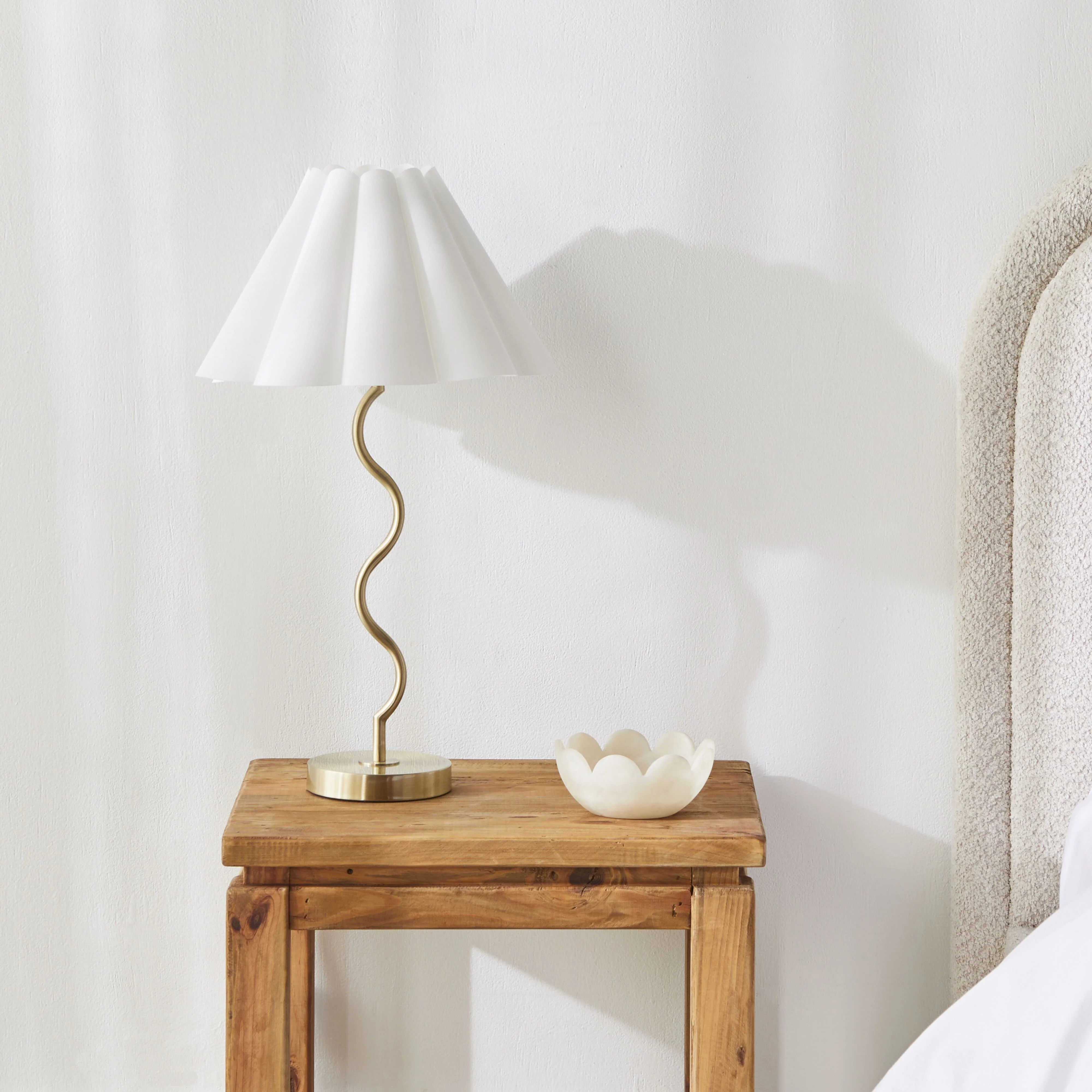 2120-sammi-pleated-table-lamp-60cm-5.webp Sammi Pleated Table Lamp 60cm