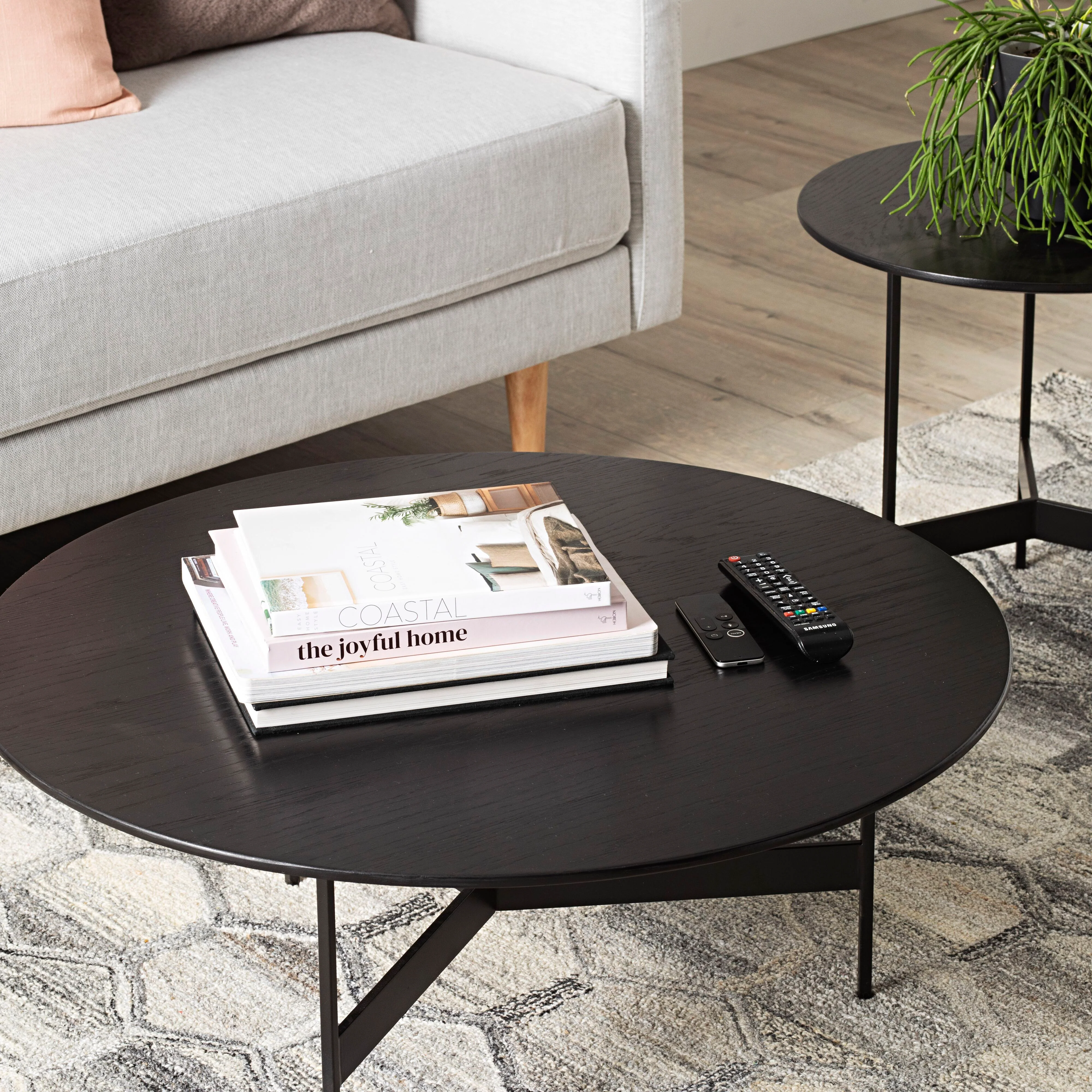 2312-deco-honeycomb-hand-tufted-rug-240x150cm-6.webp Deco Honeycomb Hand Tufted Rug 240x150cm