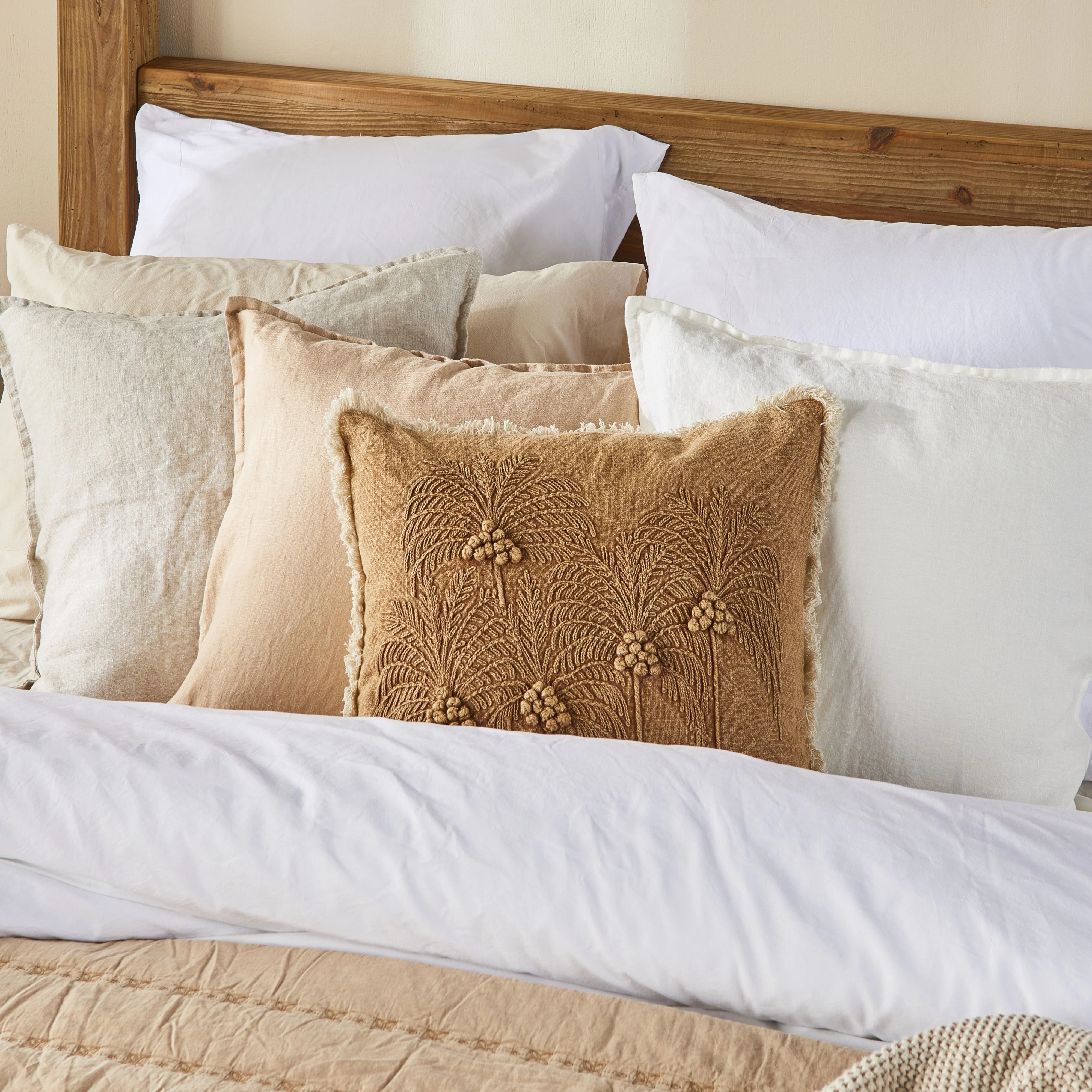2504-palm-dusk-embroidered-cushion-45x45cm-5.webp Palm Dusk Embroidered Cushion 45x45cm