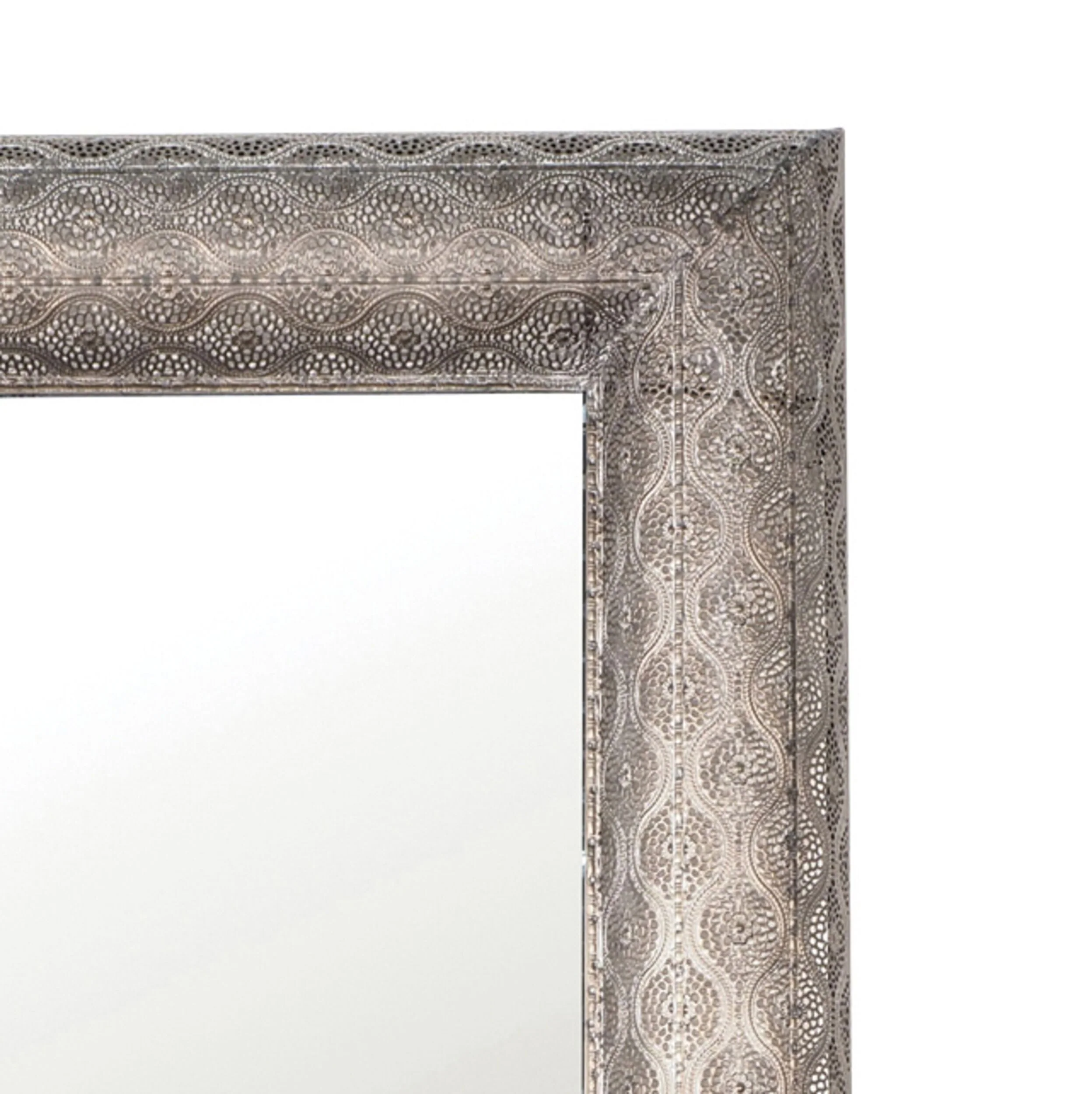 2684-surat-metal-mirror-160x70cm-2.webp Surat Metal Mirror 160x70cm