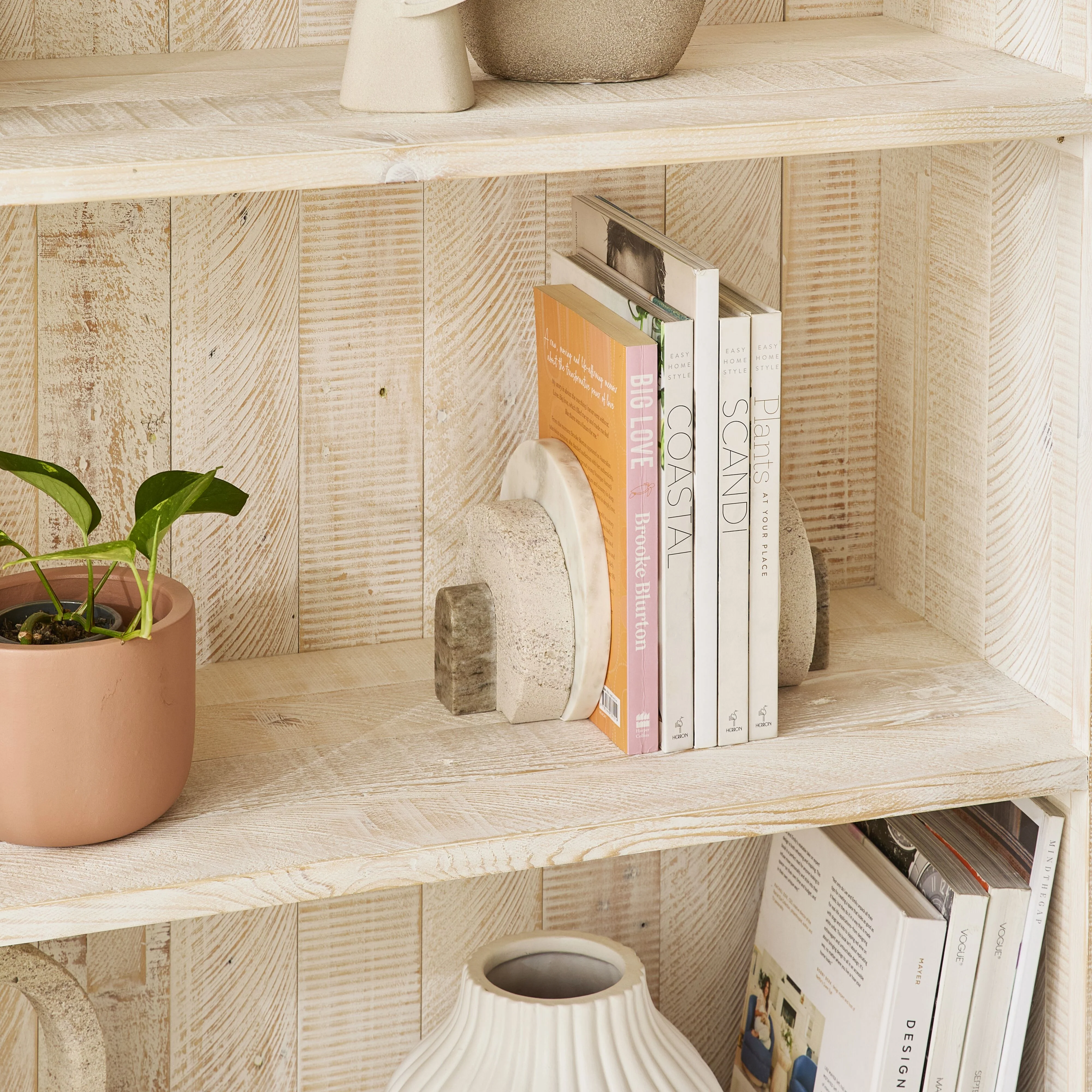 2715-beige-marble-orb-bookends-set-of-2--4.webp Beige Marble Orb Bookends (Set of 2)