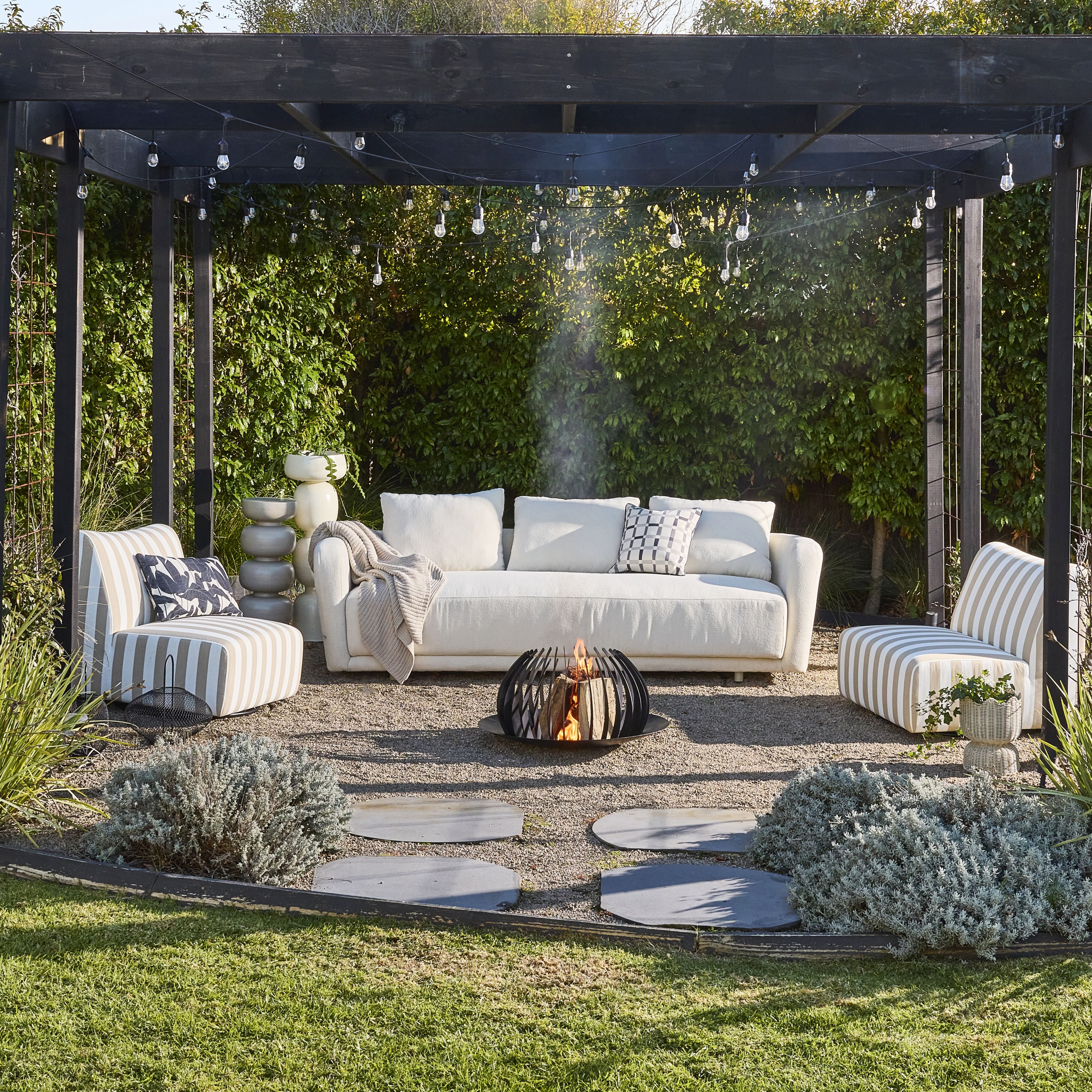 305-briar-fire-pit-80x80cm-4.jpg Briar Fire Pit 80x80cm