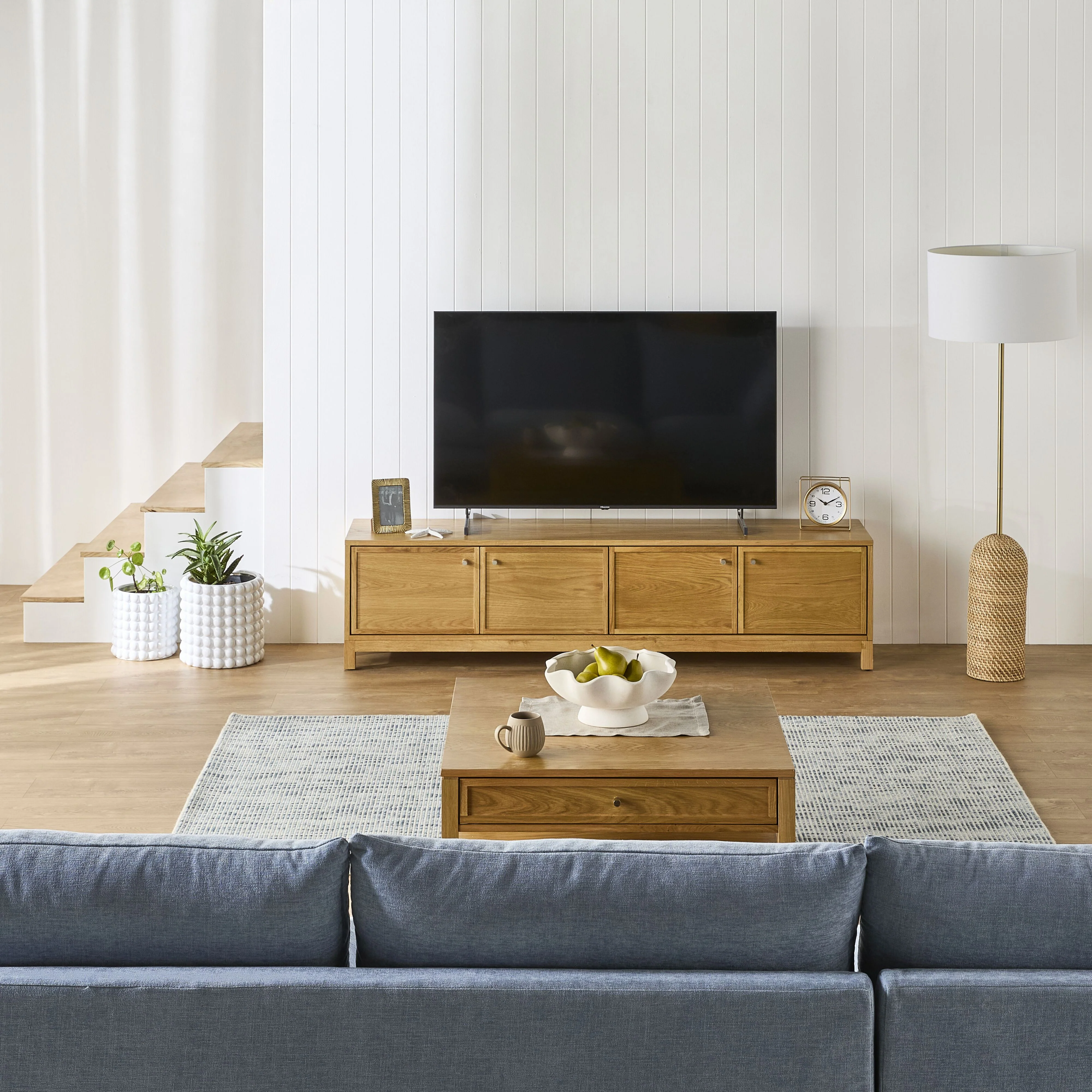 3082-avalon-4-door-entertainment-unit-light-oak-8.webp Avalon 4 Door Entertainment Unit Light Oak