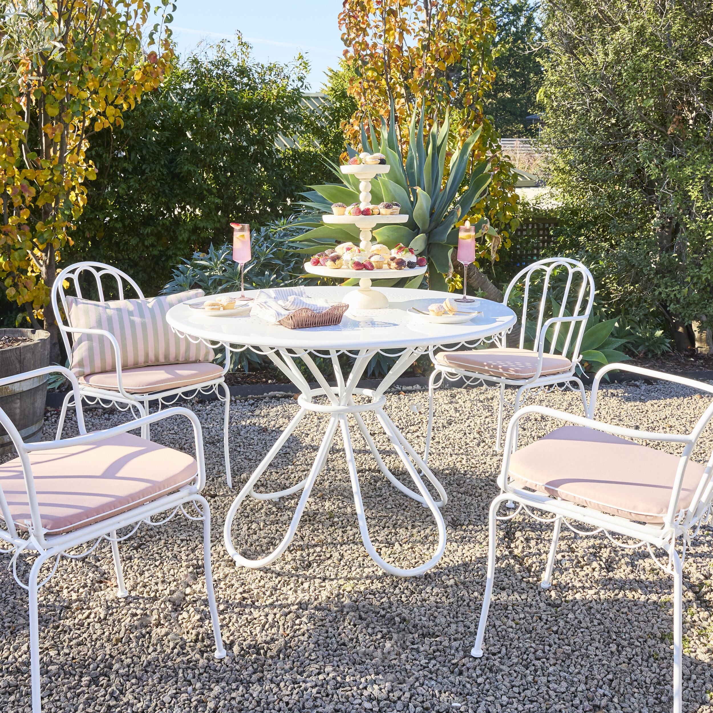 Bonnie Table 5 Piece Package
