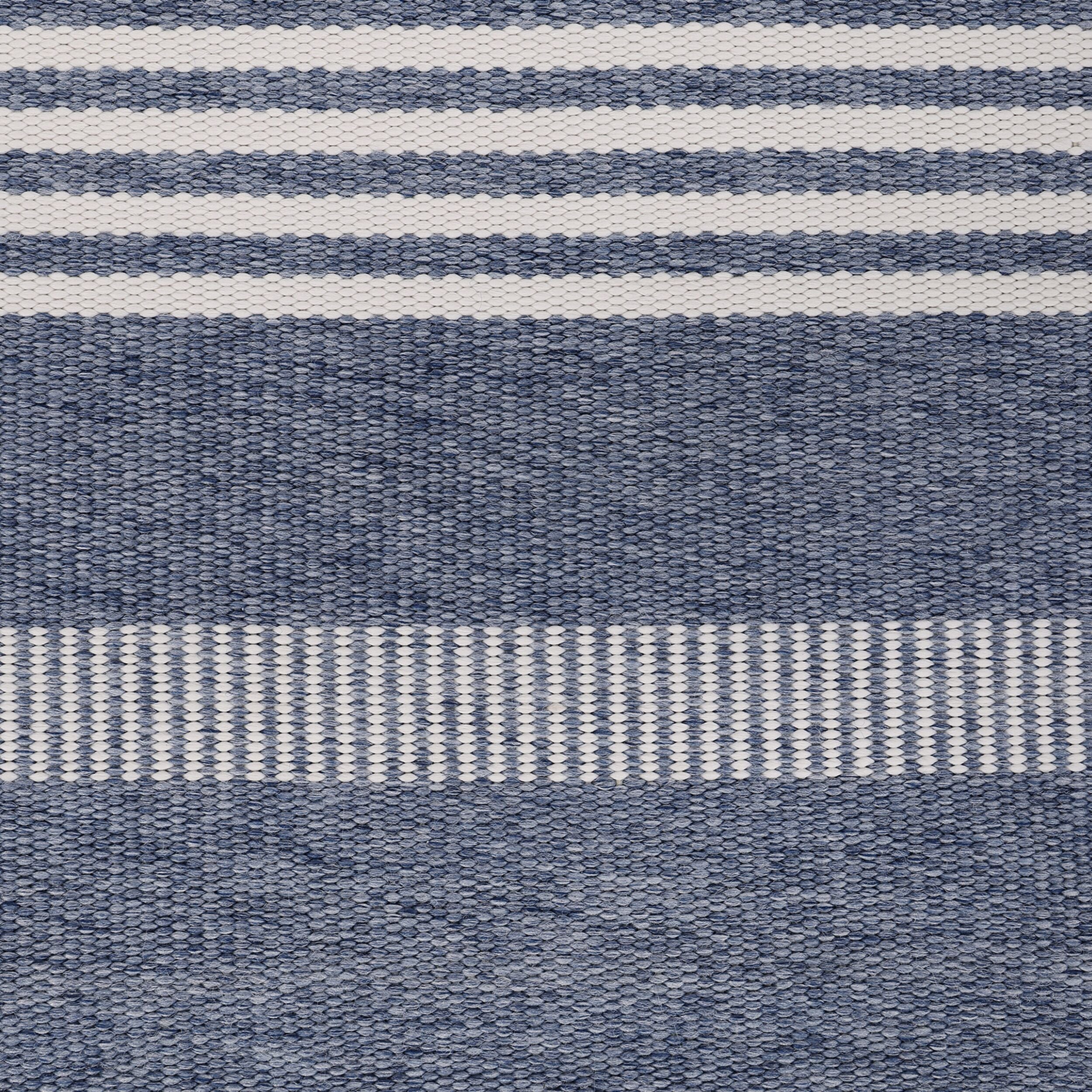 540-amalfi-coast-outdoor-rug-blue-150x240cm-2.jpg Amalfi Coast Outdoor Rug Blue 150x240cm