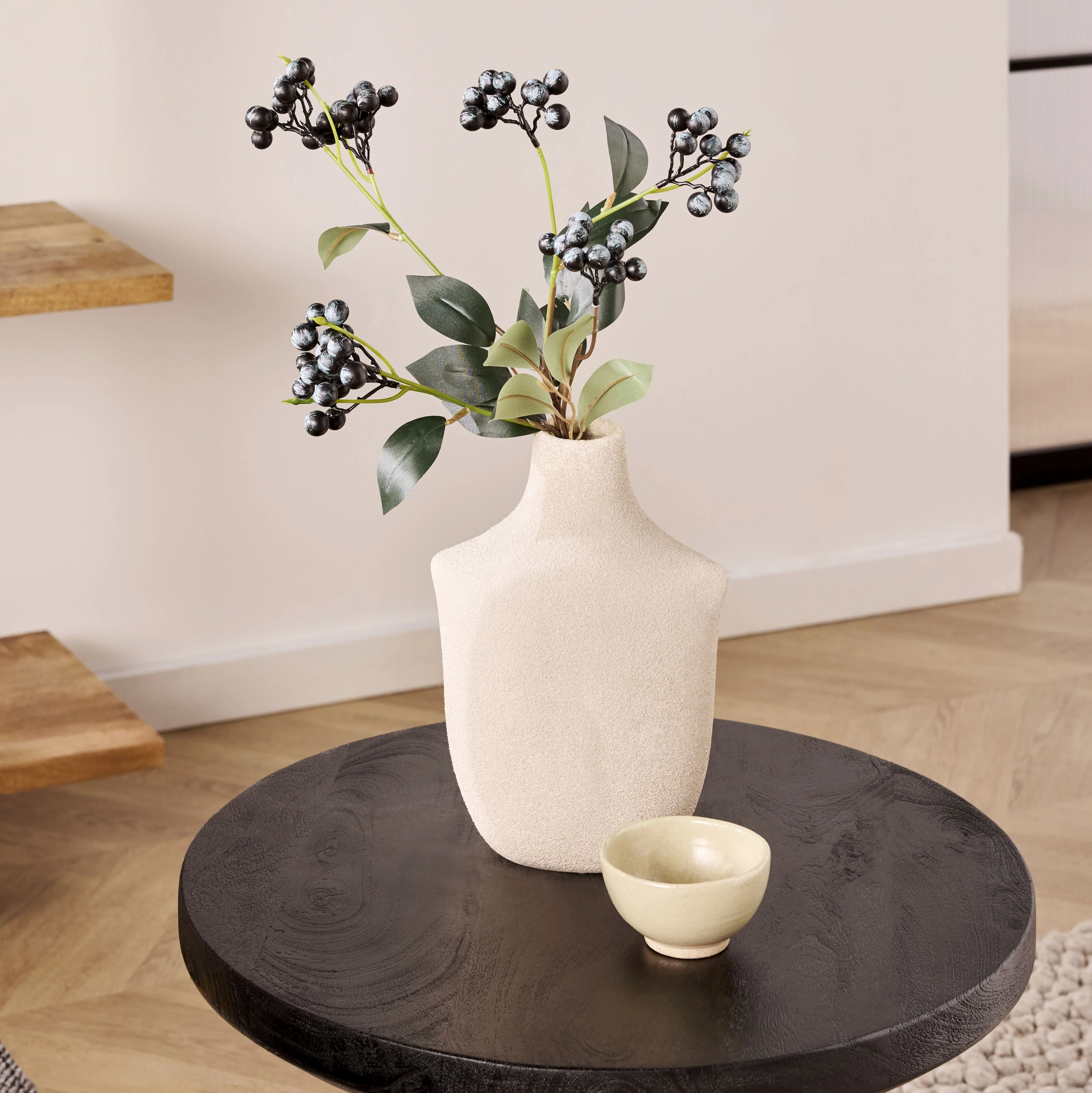576-bloomery-privet-berry-stem-69cm-3.webp Bloomery Privet Berry Stem 69cm