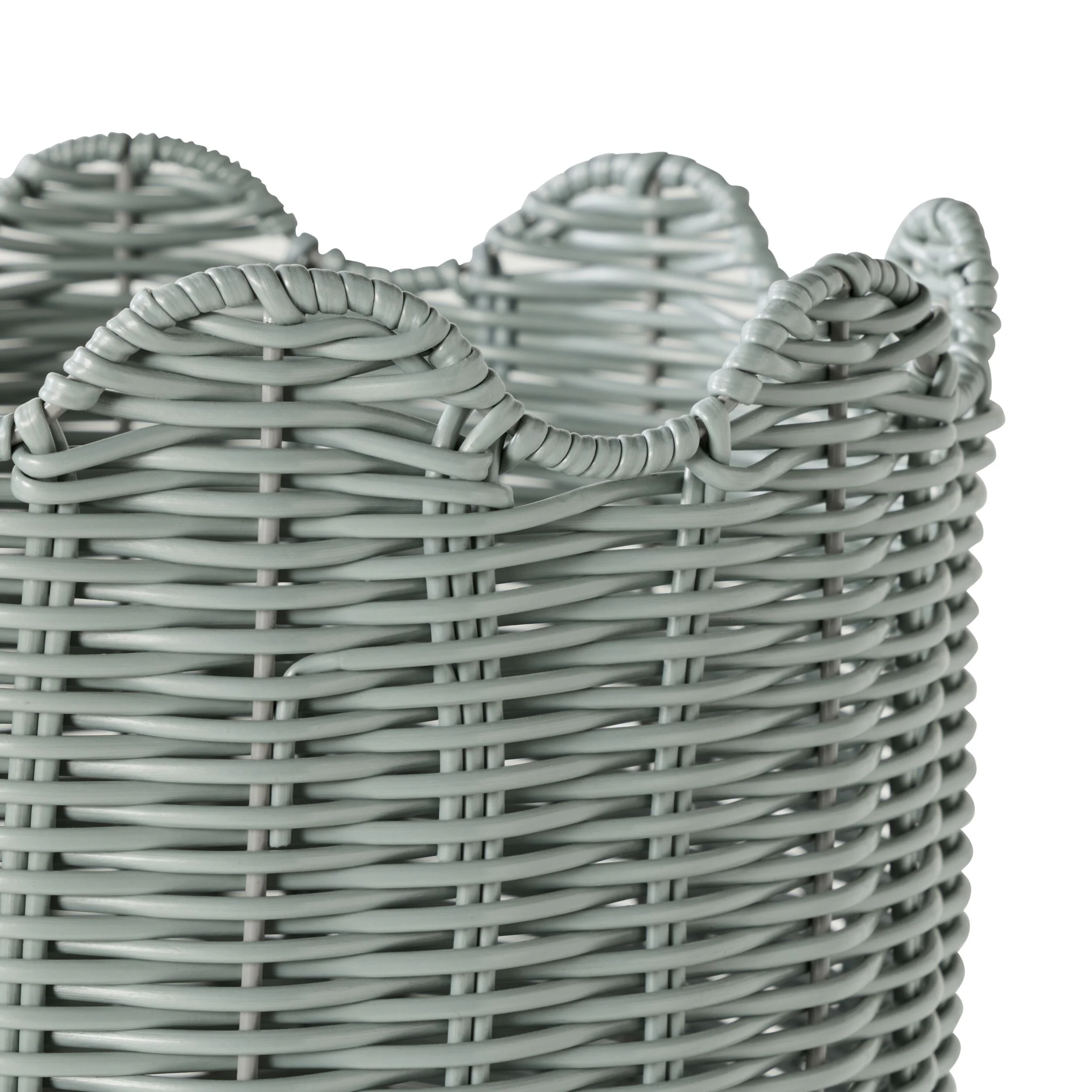 962-sidney-woven-planter-small-mist-4.webp Sidney Woven Planter Small Mist